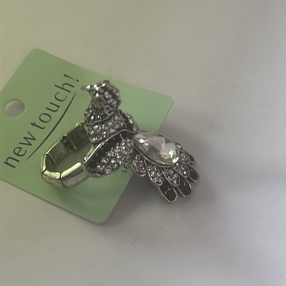 Silver Black Expandable Peacock Ring - Picture 2 of 2